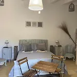 Alojamento de Acomodação e Pequeno-almoço Masseria Li Vecchi Squinzano