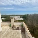 Masseria Li Vecchi Alojamento de Acomodação e Pequeno-almoço Squinzano