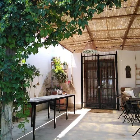 Masseria Li Vecchi Alojamento de Acomodação e Pequeno-almoço
