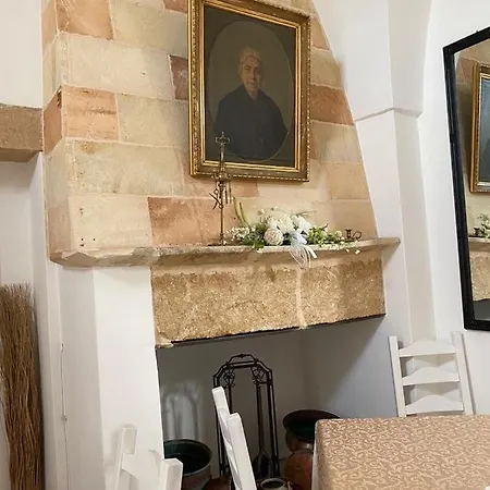 Bed & Breakfast Masseria Li Vecchi 4*