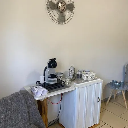 Masseria Li Vecchi *