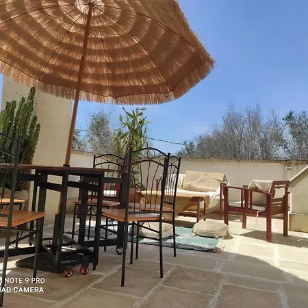 Masseria Li Vecchi *