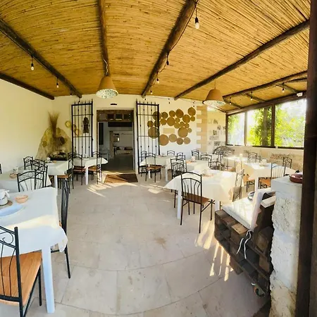 Masseria Li Vecchi Couette-café Squinzano