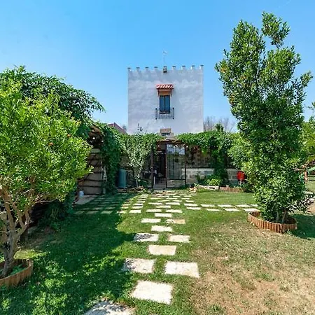 Masseria Li Vecchi Couette-café