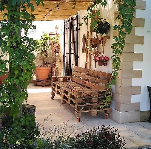 Masseria Li Vecchi Bed and Breakfast Squinzano