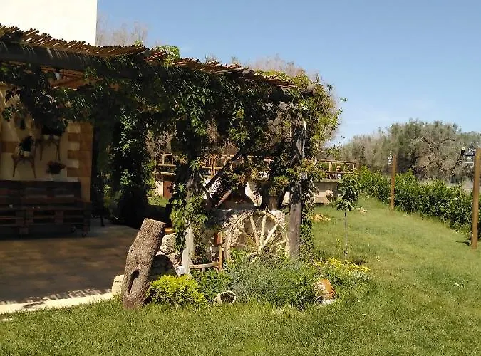 Bed and Breakfast Masseria Li Vecchi Squinzano