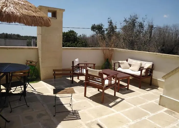 Masseria Li Vecchi Bed and Breakfast